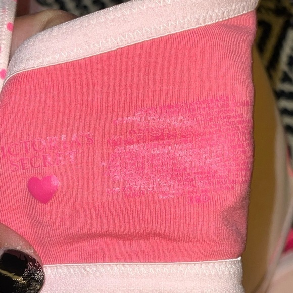 Victoria secret lined perfect coverage bra - Picture 2 of 2